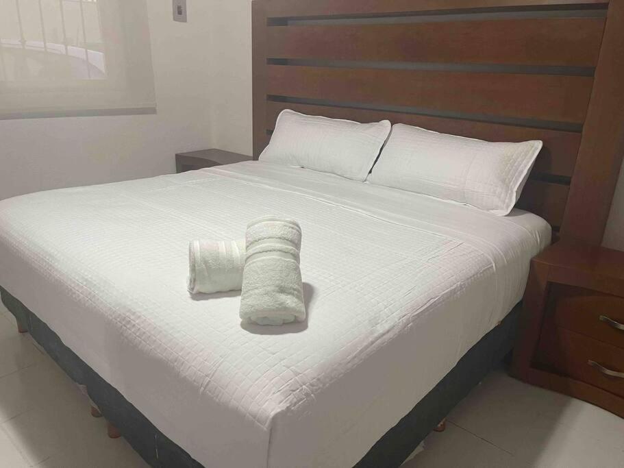 Deco 2 Downtown 3 Bed Apartment Renewed カンクン エクステリア 写真